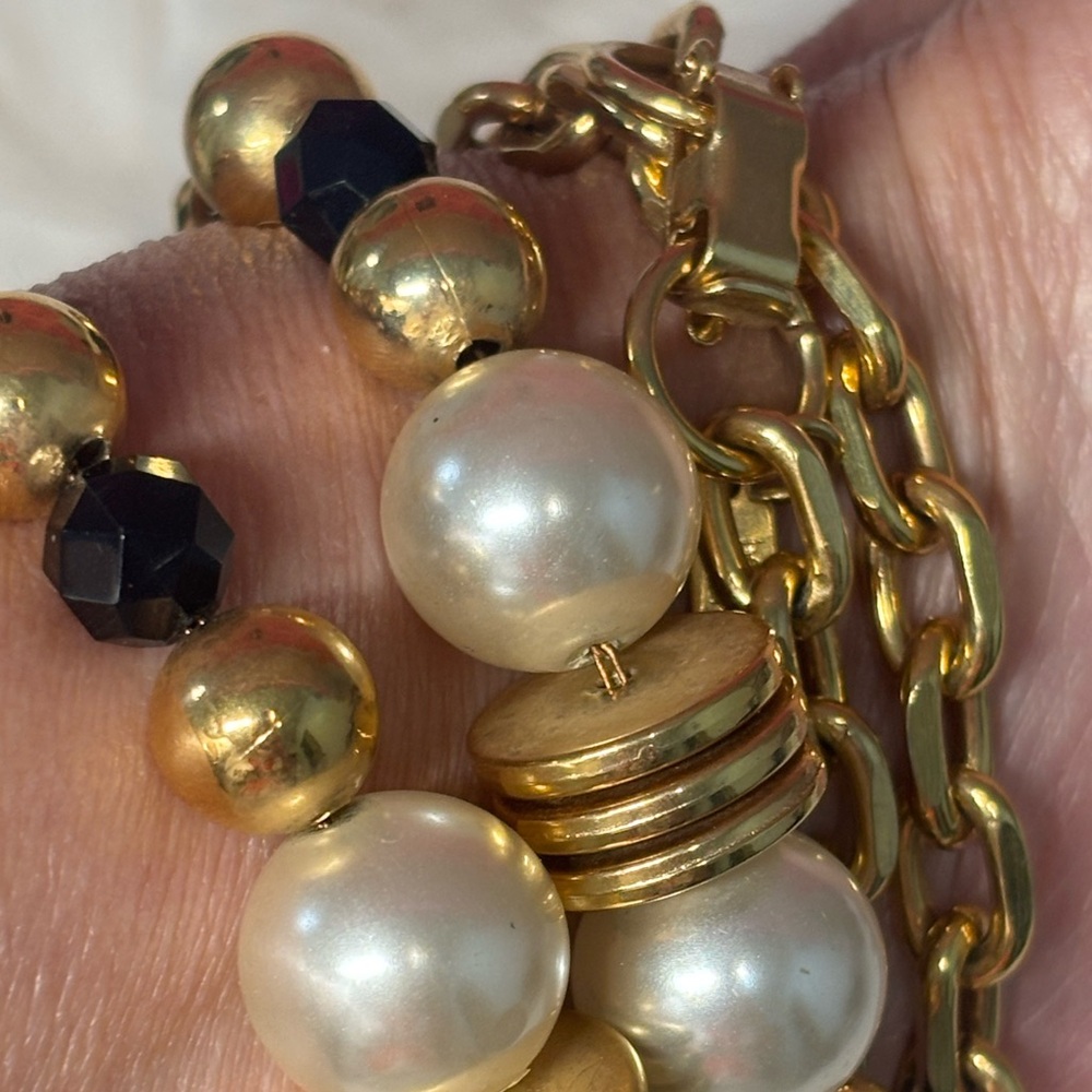Hervé Bernard Vintage Gold-tone and Pearl Necklace - Picture 8 of 13